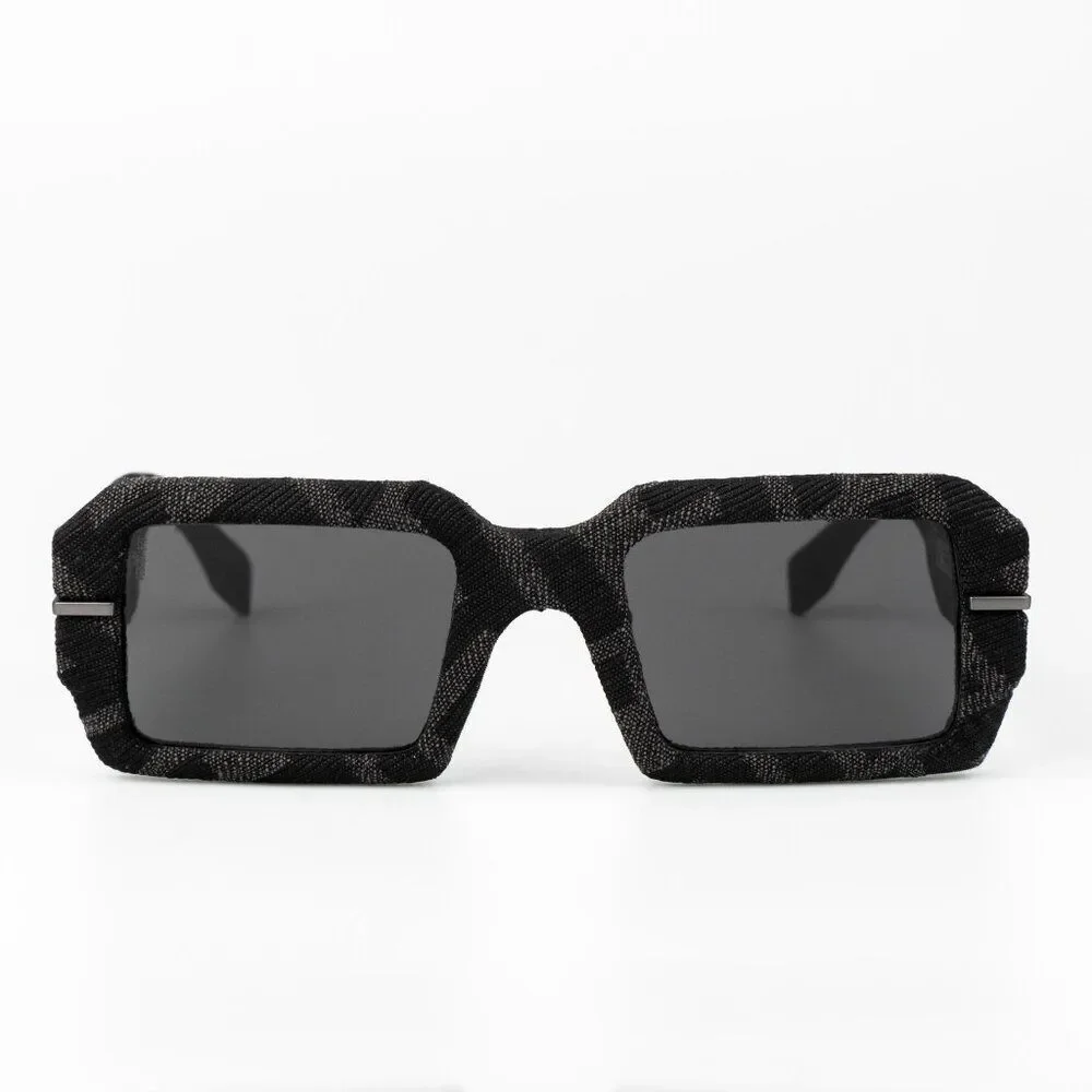 Fendi FENDIGRAPHY Men Sunglasses Rectangle Grey Monogram FE40074U 05A BRAND NEW